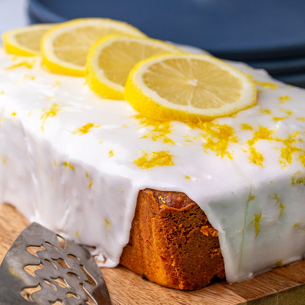 Lemon pound cake with lemon glaze and fresh lemons