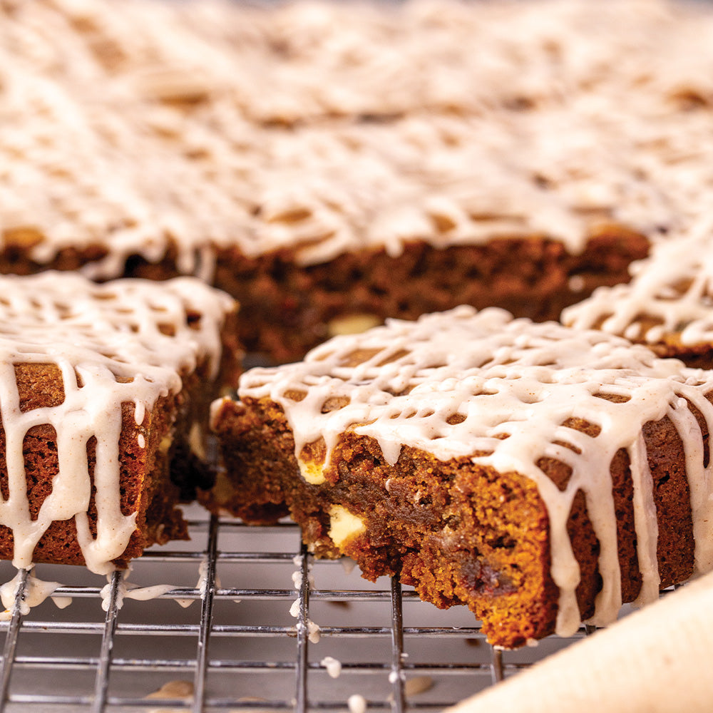 Gingerbread Cookie Bars